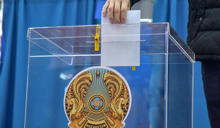 Итоги года в Казахстане: прямые выборы акимов