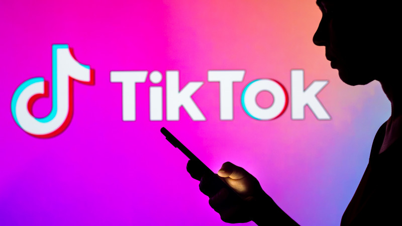 (RU) The Weeknd, Ариана Гранде, BlackPink: в TikTok исчезла музыка знаменитых артистов