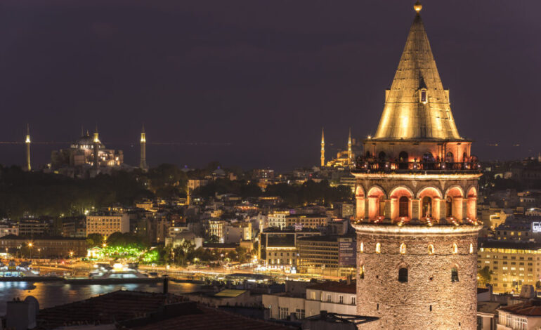 Стамбул дарит индивидуальные путешественникам незабываемые впечатления