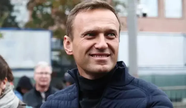 (RU) В городах Европы простились с Алексеем Навальным