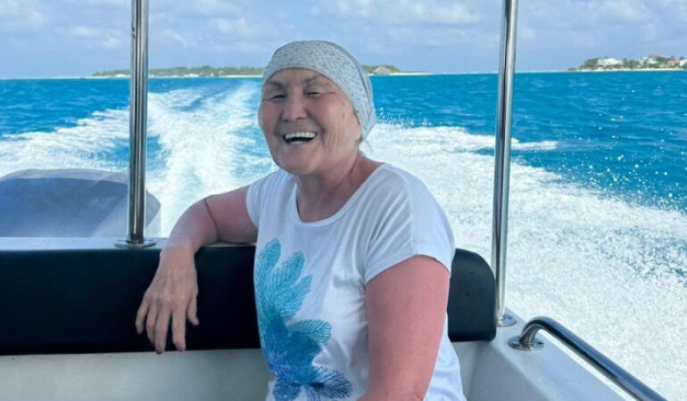 «Хочу такую же пенсию»: пенсионерка-путешественница восхищает Казнет