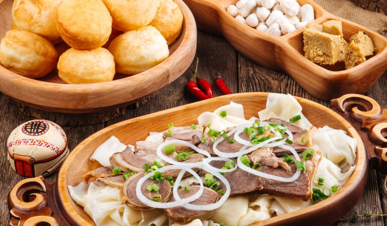 (RU) Креаторы TikTok показали рецепты популярных блюд на Наурыз