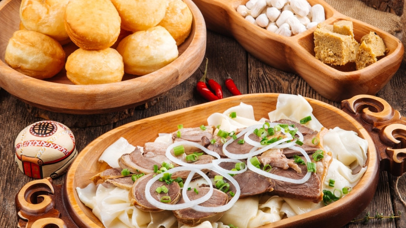 (RU) Креаторы TikTok показали рецепты популярных блюд на Наурыз