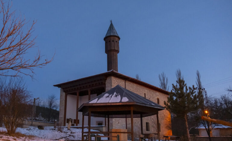Кастамону: Деревня Касаба, мечеть Махмут-бея