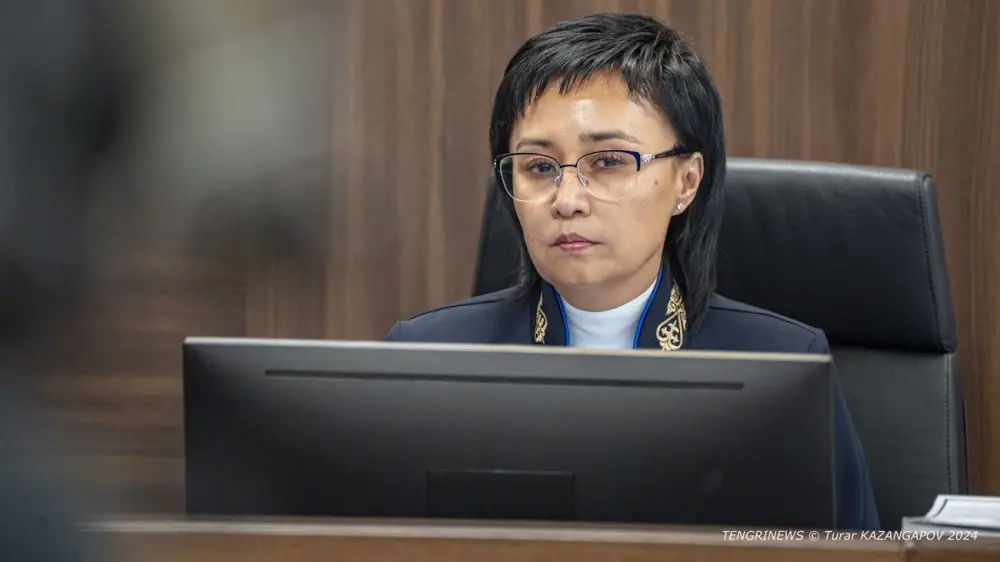 «Телефон у подсудимого». В суде над Бишимбаевым раздался звонок мобильного