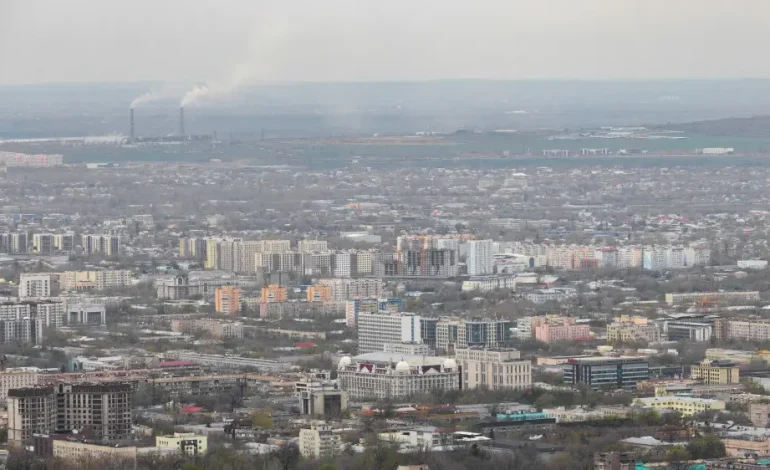 (RU) В Алматы опасно дышать: как министерство пытается решить проблему