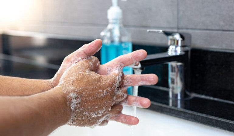 (RU) Всемирный день мытья рук: почему вам нужно сделать это прямо сейчас