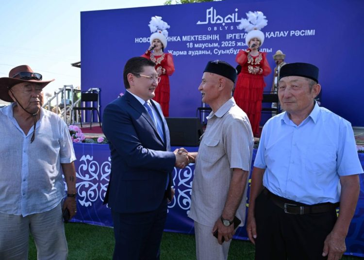 Жарма ауданының Суықбұлақ ауылында жаңа мектептің құрылысы басталды