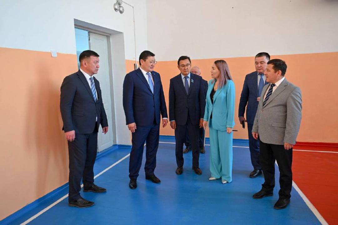 Облыс әкімі Шар қаласындағы әлеуметтік нысандарды аралады