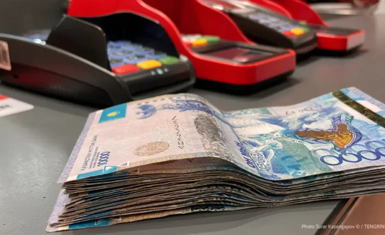 Финансовая грамотность: что казахстанцам нужно знать о кредитах