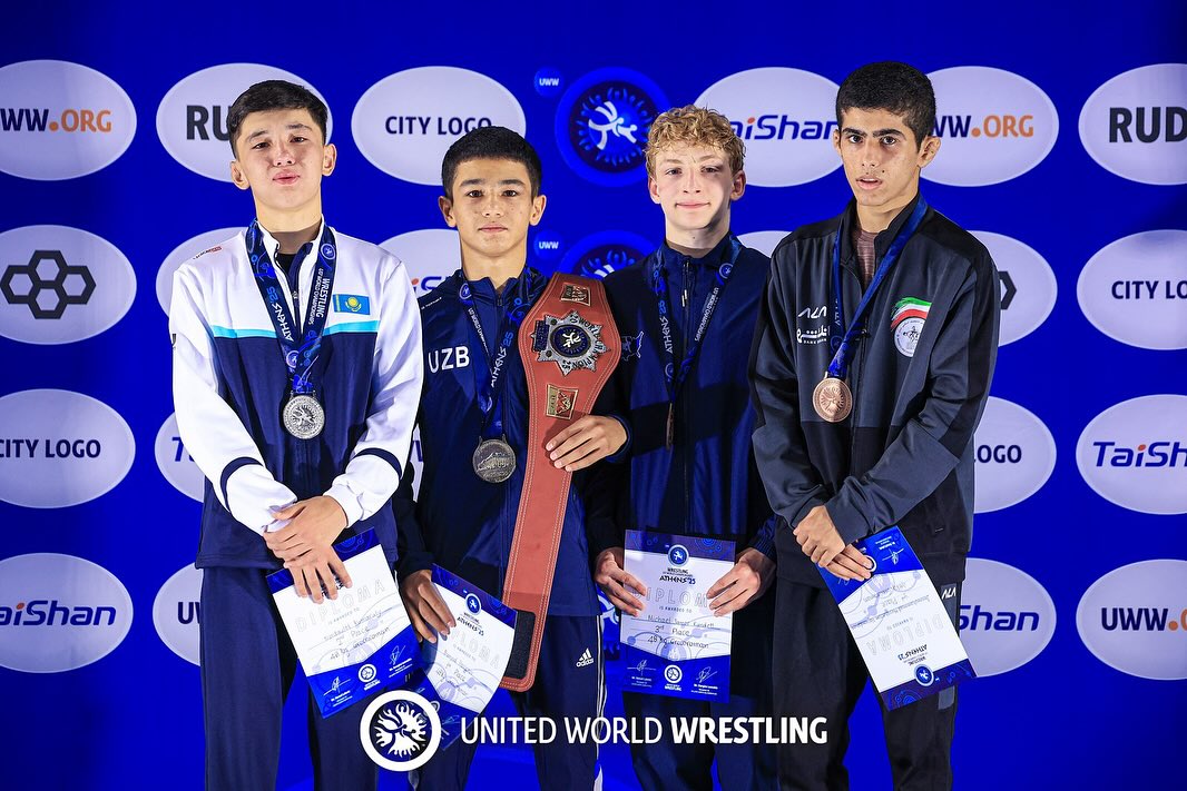 Студент из области Абай завоевал серебро на чемпионате мира по греко-римской борьбе