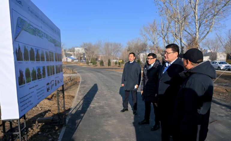 В Семее в микрорайоне «Юность» строится современное общественное пространство