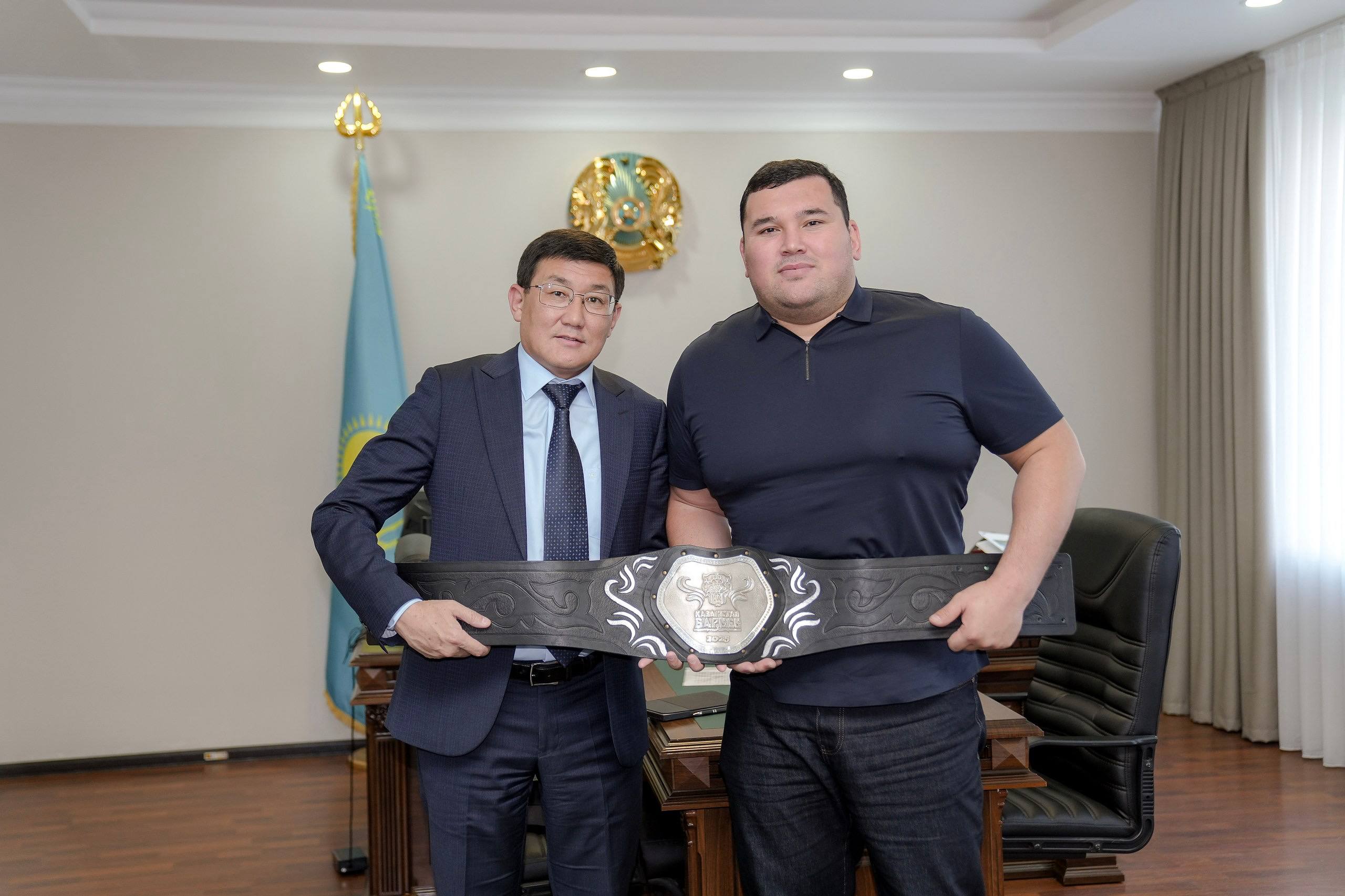 Қала басшысы Ерасыл Қажыбаевты құттықтады