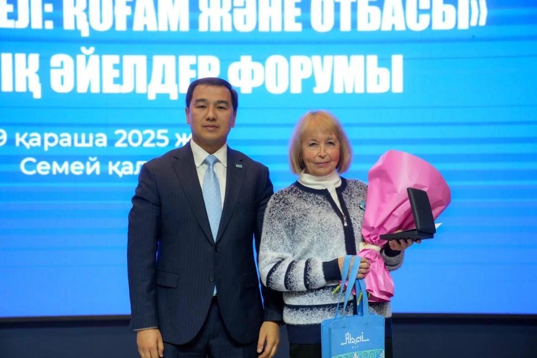 Абай облысында «Заманауи әйел: қоғам және отбасы» форумы өтті