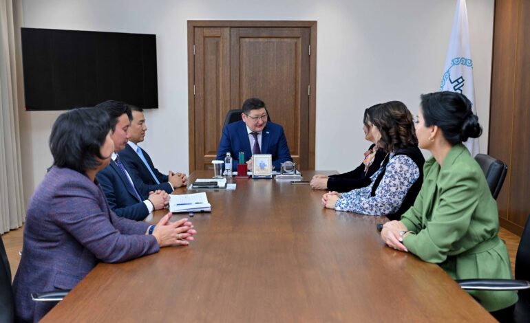 Облыс әкімі іскер әйелдермен кездесті