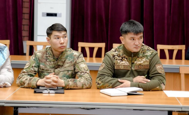 Аким города провел очередную встречу с пострадавшими от пожара