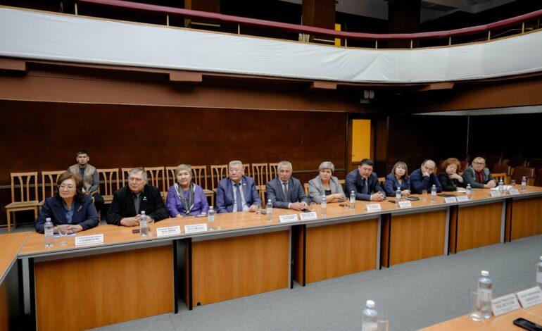 Совместно с общественным советом обсудили городские вопросы