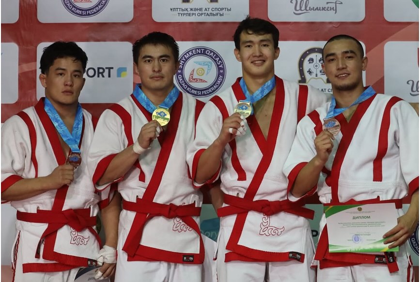 Завершился второй день чемпионата Казахстана по қазақ күресі, который проходит в Шымкенте