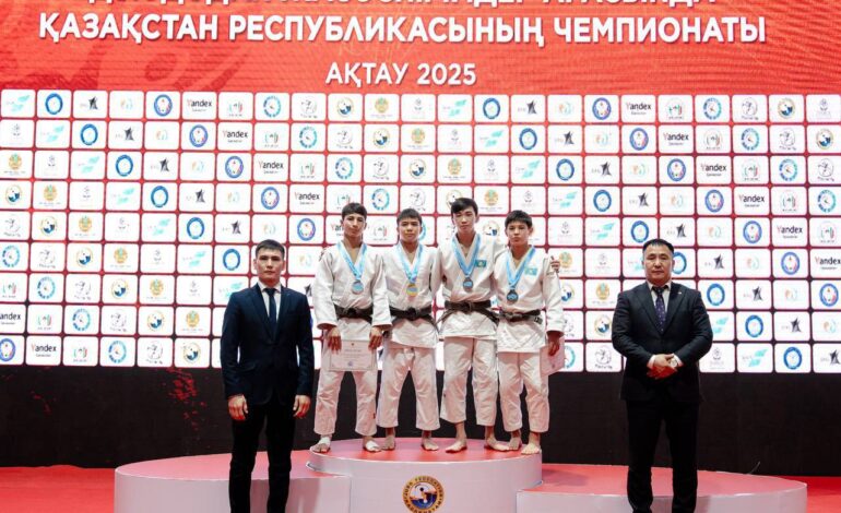 Юные дзюдоисты области Абай заняли первое место в общекомандном зачете на чемпионате Казахстана