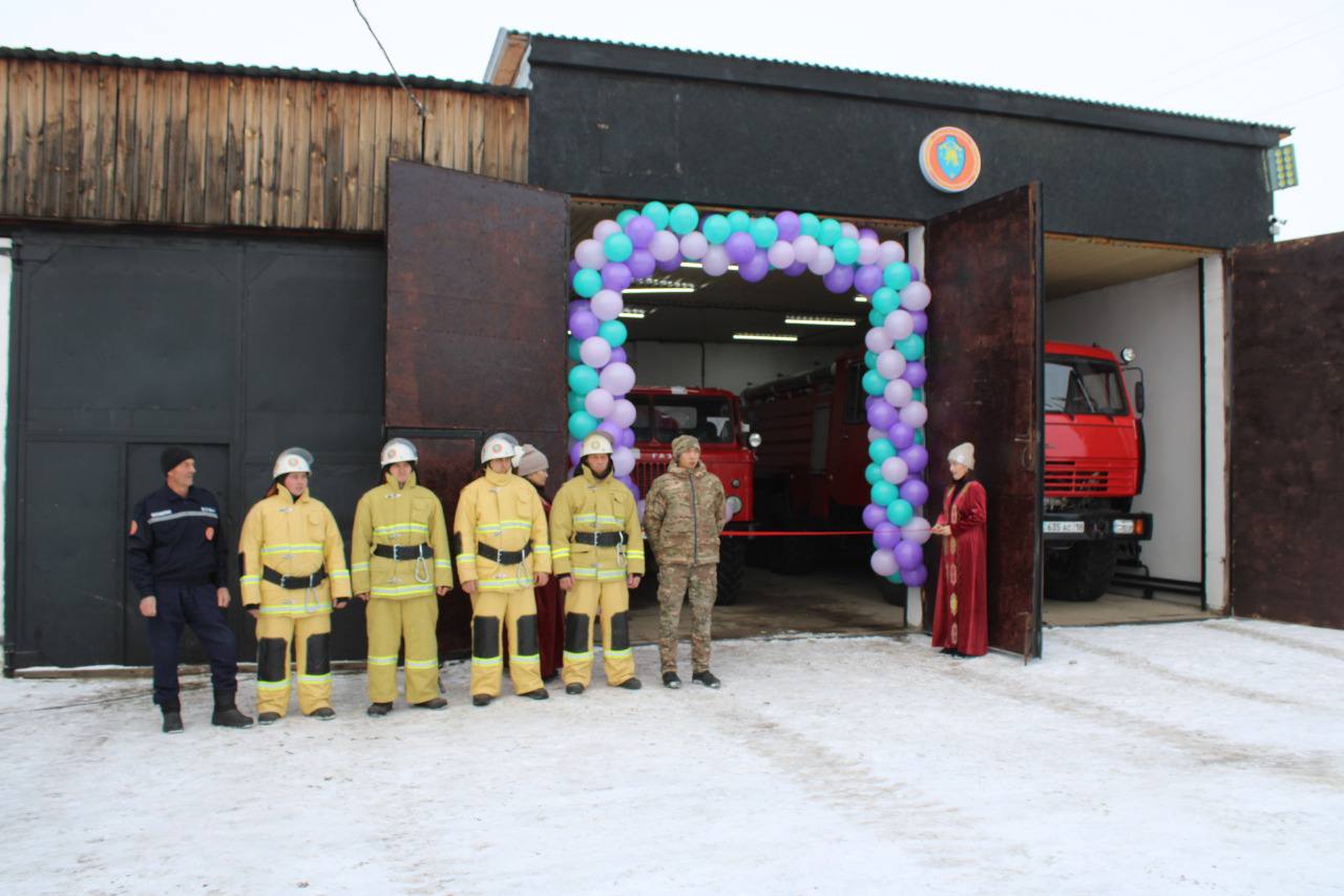 В районах области Абай растет число пожарных постов