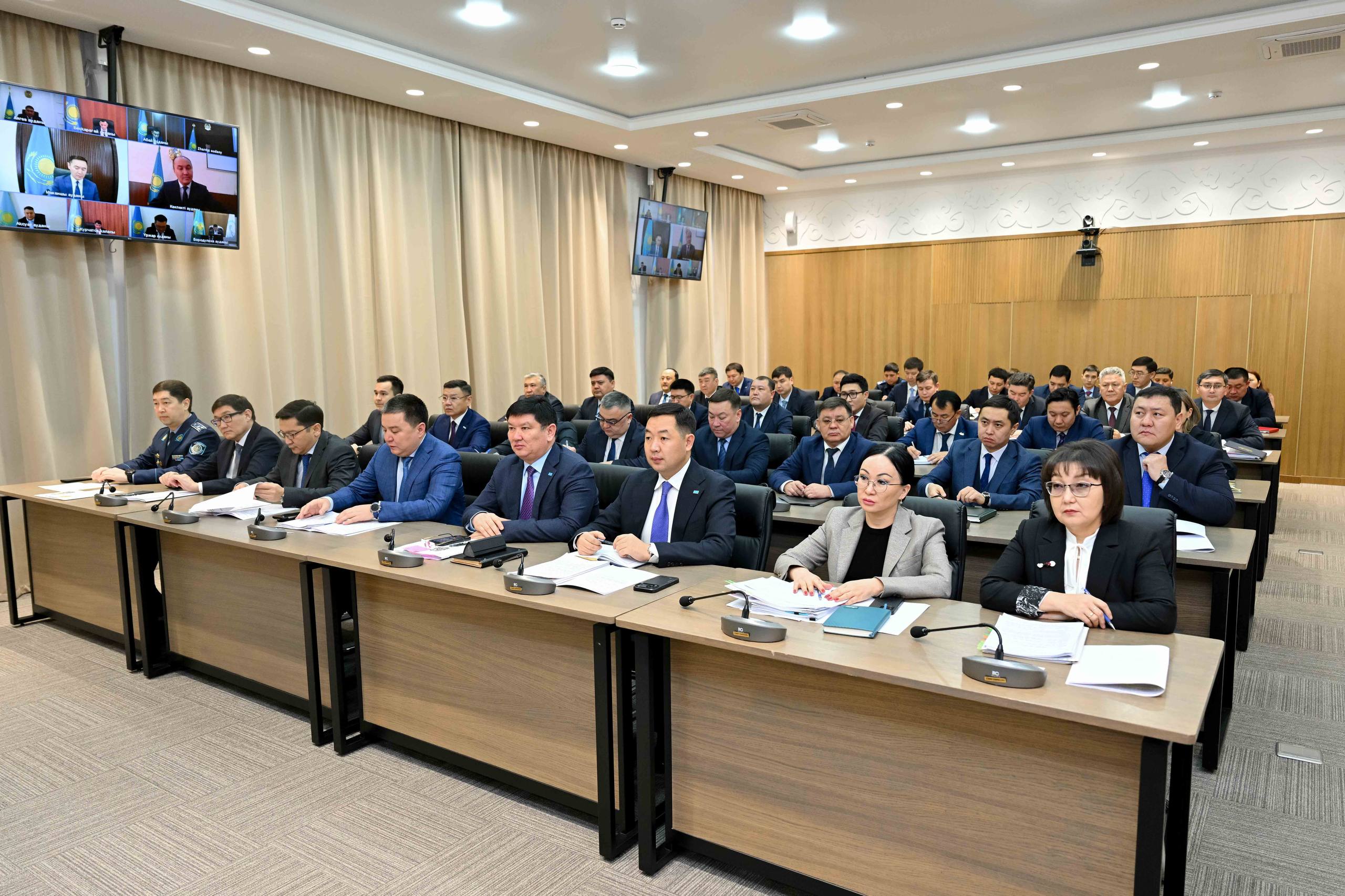 Прошло заседание акимата